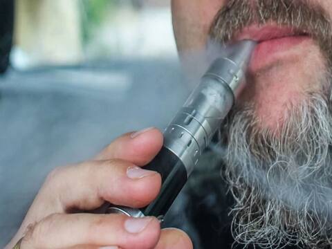 अब बैन हो जाएगी ई-सिगरेट, संसद ने प्रतिबंध लगाने का विधेयक किया पारित अब बैन हो जाएगी ई-सिगरेट, संसद ने प्रतिबंध लगाने का विधेयक किया पारित