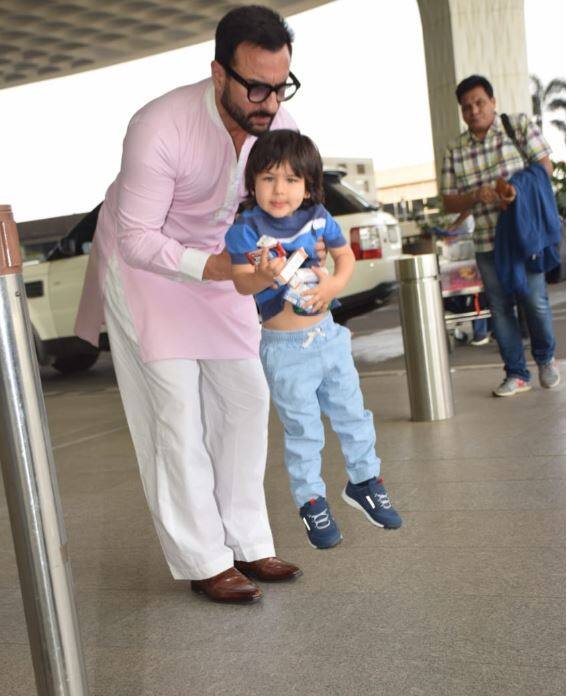 हालांकि करीना और सैफ का कहना है कि तैमूर को तस्वीर खिंचवाना ज्यादा पसंद नहीं है. (सभी तस्वीरें- मानव मंगलानी)