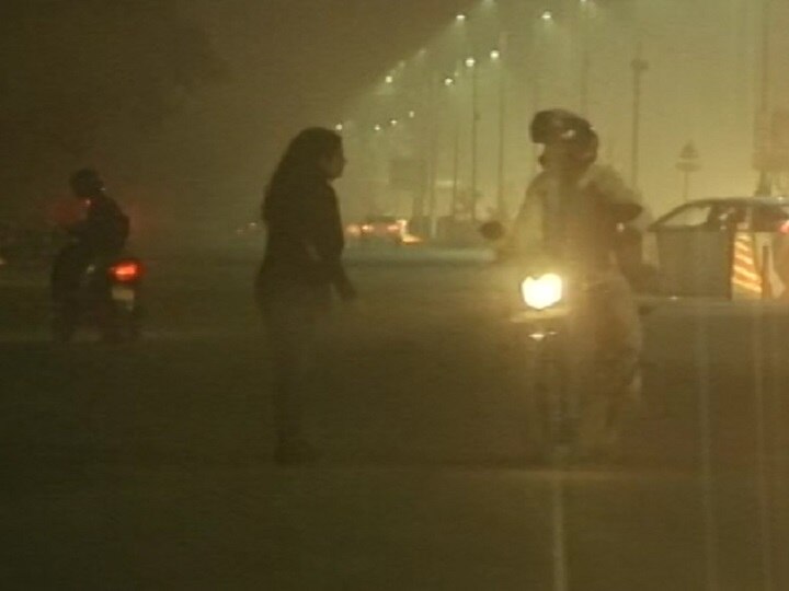 ABP News Reality check- how much women are safe at Patna road during night ABP न्यूज़ की महिला सुरक्षा पर पड़ताल: पटना की सड़कों पर रात में नहीं दिखी पुलिस की गाड़ी, लोग करते रहे परेशान
