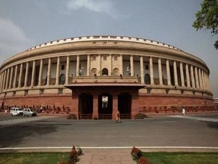 Unnao rape case victim burns, issue arise in parliament  संसद तक पहुंची उन्नाव मामले की गूंज