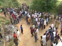 हैदराबाद गैंगरेप के सभी आरोपी मारे गए, भागने की कोशिश कर रहे चारों का पुलिस ने किया एनकाउंटर