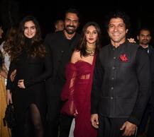 गर्लफ्रेंड गैब्रिएला और शिबानी दांडेकर के साथ इवेंट में खास अंदाज में पहुंचे अर्जुन रामपाल और फरहान अख्तर