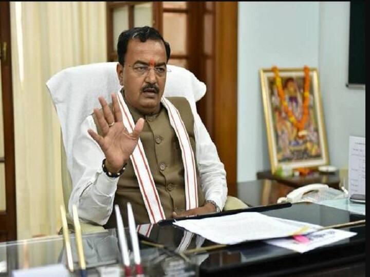 उन्नाव कांड: डिप्टी सीएम केशव प्रसाद मोर्य ने की पीड़िता के अंतिम संस्कार की अपील Deputy CM Keshav Prasad Maurya appealed for the last rites of the victim उन्नाव कांड: डिप्टी सीएम केशव प्रसाद मोर्य ने की पीड़िता के अंतिम संस्कार की अपील