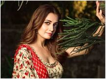 38 साल की हुईं दीया मिर्जा, तलाक के बाद मना रही हैं जन्मदिन, फैंस को दिया खास तोहफा