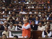 नागरिकता संशोधन बिल के बहाने अमित शाह ने साधा ममता सरकार पर निशाना