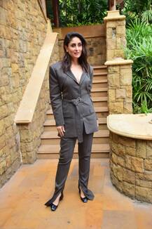 ग्लैमरस अंदाज़ में फिल्म 'गुड न्यूज़' का प्रमोशन करती दिखीं करीना कपूर खान, सामने आईं ये तस्वीरें