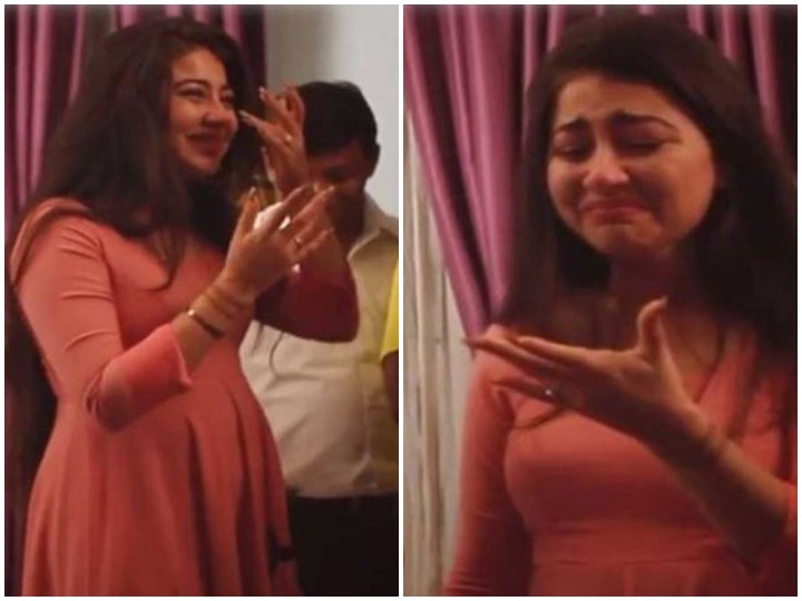 Aditi Bhatia cried on the set of Yeh Mohabbatein, the video went viral VIDEO: 'ये है मोहब्बतें' होने जा रहा है ऑफ एयर, आखिरी दिन शूटिंग करते वक्त सेट पर फूटफ-फूटकर रोईं अदिति