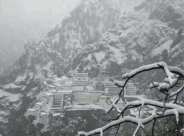 ये तस्वीर माता वैष्णों देवी धाम की है.