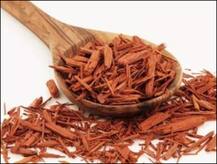 स्किन प्रॉब्‍लम को दूर करने में बेहद मददगार है चंदन, जानिए इसके इस्तेमाल के तरीके