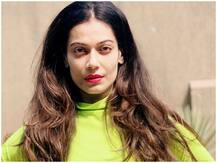 अभिनेत्री पायल रोहतगी गिरफ्तार, मोती लाल नेहरू पर बनाया था वीडियो