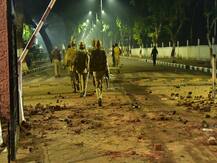 नागरिकता कानून: AMU में पुलिस-छात्रों के बीच झड़प में 60 छात्र घायल, यूनिवर्सिटी 5 जनवरी तक के लिए बंद