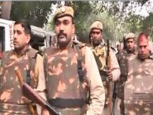 दिल्ली की जामिया यूनिवर्सिटी में पुलिस की कार्रवाई को लेकर उठ रहे सवाल, जमकर हो रही है निंदा