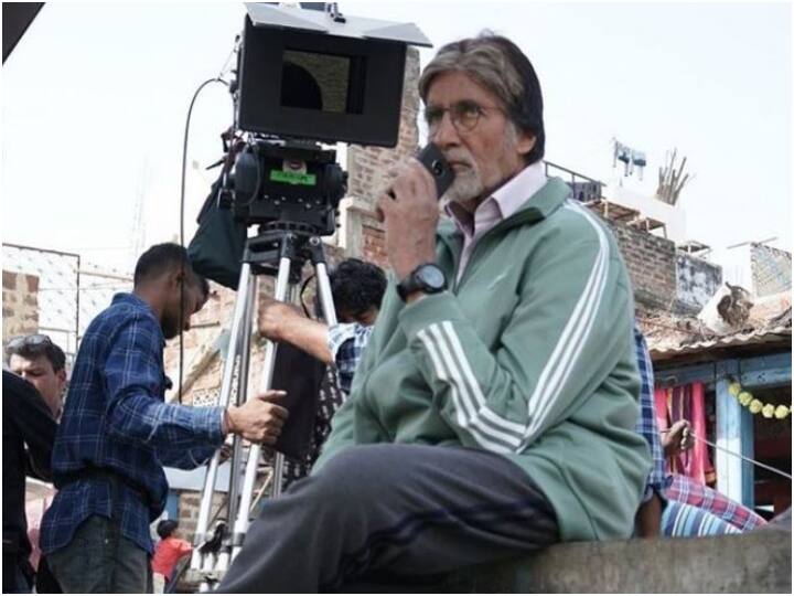 अमिताभ बच्चन बने डायरेक्टर, इस फिल्म के चंद सीन्स का किया निर्देशन Amitabh Bachchan became director, directed a few scenes of this film अमिताभ बच्चन बने डायरेक्टर, इस फिल्म के चंद सीन्स का किया निर्देशन