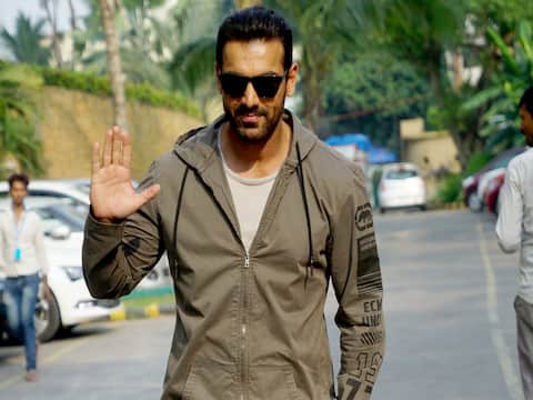 John Abraham Birthday: जॉन अब्राहम आज मना रहे आपना 47 वां बर्थडे, जानें- खास बातें John Abraham Birthday: जॉन अब्राहम आज मना रहे आपना 47 वां बर्थडे, जानें- खास बातें