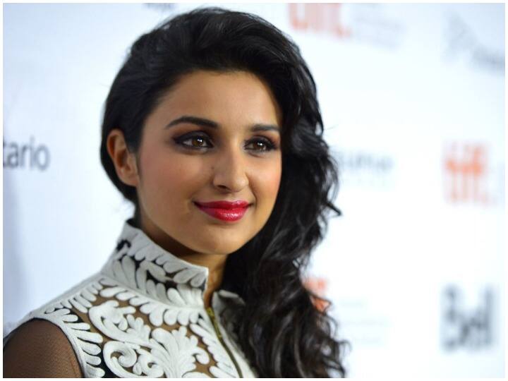 Parineeti chopra in support of zomato delivery boys asks for the truth डिलिवरी ब्वॉय के सपोर्ट में परिणीति चोपड़ा ने जोमेटो से किया आग्रह, जल्द से जल्द सच्चाई बताएं