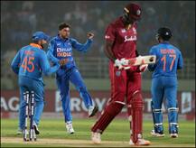 IND vs WI 2nd ODI: भारत ने वेस्टइंडीज़ को 107 रनों से रौंदा, कुलदीप ने ली हैट्रिक