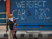 100 से ज्यादा रिटायर्ड अधिकारियों ने लिखा सरकार को खुला पत्र, कहा- NPR-CAA की जरूरत नहीं