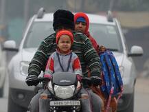 Weather UPDATES: उत्तर भारत में बढ़ी ठंड, उत्तर प्रदेश में कल तक बंद किए गए सभी स्कूल-कॉलेज