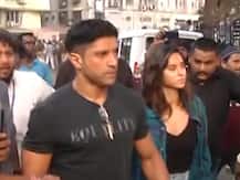 CAA के विरोध में मुंबई के अगस्त क्रांति मैदान पहुंचे फरहान अख्तर, गर्लफ्रेंड शिबानी दांडेकर भी थीं साथ