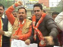 नागरिकता संशोधन कानून को लेकर शिवसेना ने जम्मू में केंद्र सरकार के खिलाफ किया प्रदर्शन