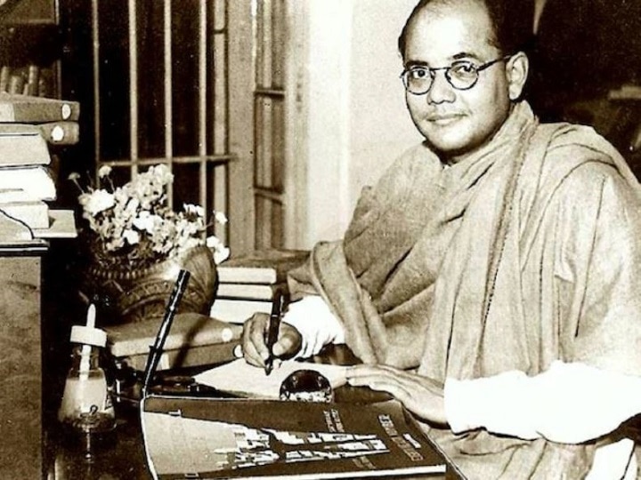 Gumnami Baba was not Subhash Chandra Bose, he was a follower of Netaji - report गुमनामी बाबा नहीं थे सुभाष चंद्र बोस, वो 'नेताजी' के अनुयायी थे- रिपोर्ट