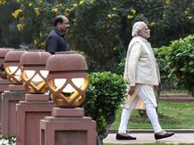 LIVE: दिल्ली में केंद्रीय कैबिनेट की बैठक जारी, NPR अपडेट करने को लेकर मिल सकती है मंजूरी