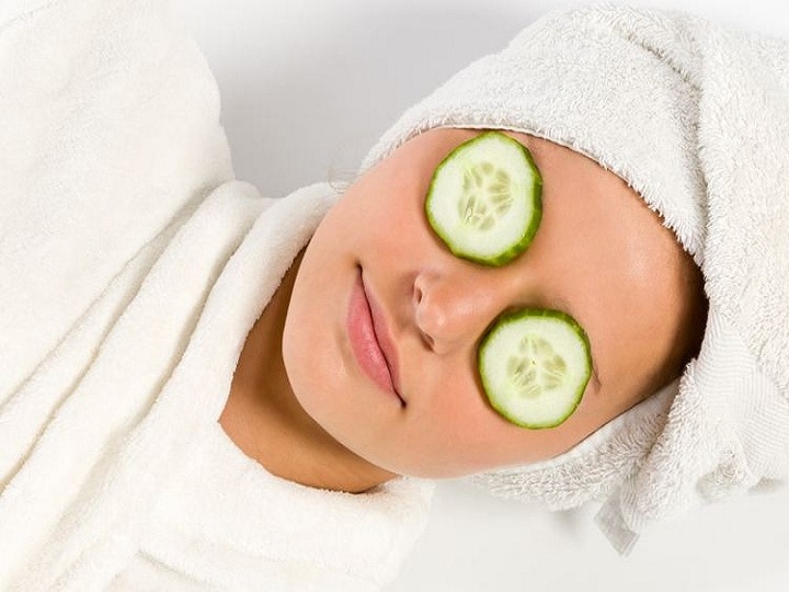 Cucumber can make your skin glow: 5 tips to show you how खीरा इस तरह ला सकता है चेहरे पर चमक