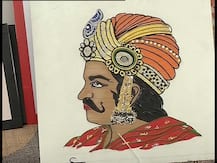 एक ऐसा कलाकार जो रंगों से नहीं बल्कि बिजली के बेकार तारों से बनाता है तस्वीरें