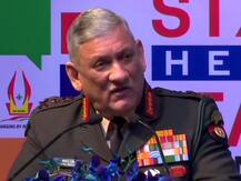 CAA Protest पर आर्मी चीफ बिपिन रावत ने जताई नाराजगी, कहा- 'नेता वे नहीं जो गलत दिशा में ले जाएं'