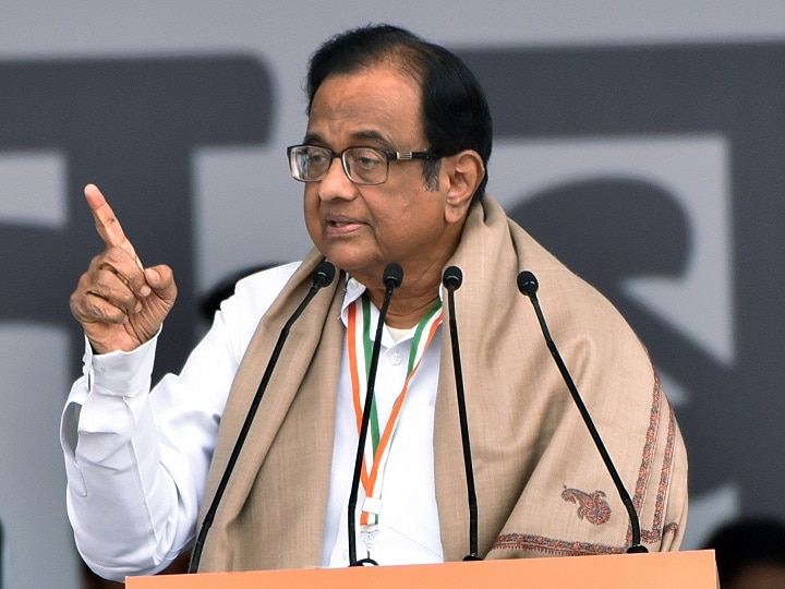 P Chidambaram expressed apprehension before presenting the budget this year पी चिदंबरम ने वित्त वर्ष 2020-21 का बजट पेश किए जाने से पहले जताई आशंका, कहा- इस पर समय बर्बाद न करें