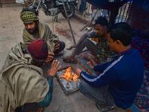 उत्तर भारत में सर्दी का कहर जारी, 1901 के बाद दिल्ली में दिसंबर का महीना दूसरी बार रिकॉर्ड ठंड की ओर