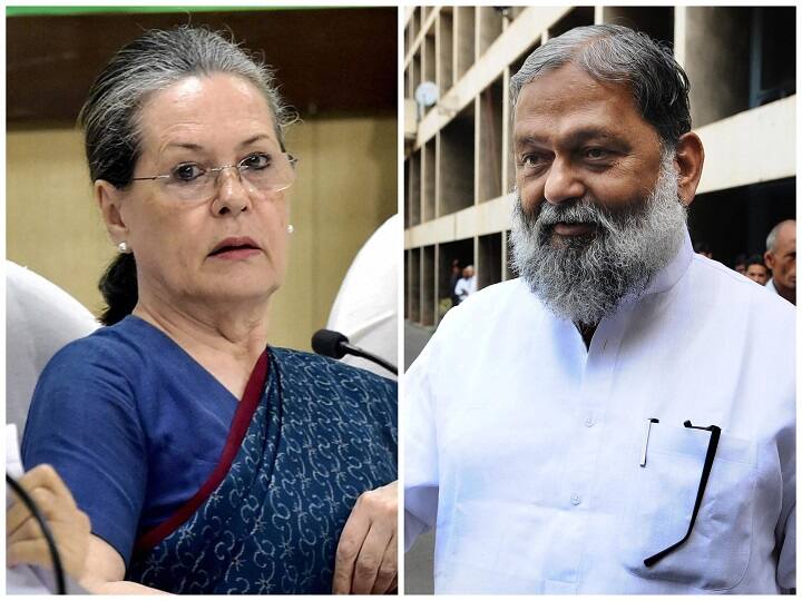 सोनिया पर BJP के मंत्री का हमला, कहा- ‘खुद इटली से आकर नागरिकता ले ली, दूसरों पर उठा रही सवाल’ Haryana Home Minister Anil Vij attacks Sonia Gandhi for opposing CAA सोनिया पर BJP के मंत्री का हमला, कहा- ‘खुद इटली से आकर नागरिकता ले ली, दूसरों पर उठा रही सवाल’