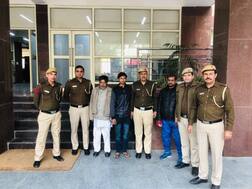 दिल्ली: करोड़ों की सेंधमारी करने वाले चार चोर गिरफ्तार, ग्रेटर कैलाश में दिया था वारदात को अंजाम