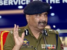 जम्मू कश्मीर: डीजीपी दिलबाग सिंह का दावा- पाकिस्तान की सीमा पर बने लॉन्च पैड से घुसपैठ की फिराक में करीब 250 आतंकी