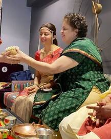 'बिग बॉस' फेम नेहा पेंडसे जल्द करने जा रही हैं शादी, पूजा की खास तस्वीरें आई सामने