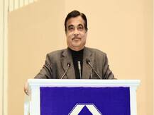 गडकरी बोले- भगवा छोड़ कांग्रेस के 'रंग में रंगी' शिवसेना, CM पद के लिए उद्धव ने किया समझौता