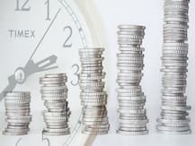 10 हजार रूपयों को यूं बदल सकते हैं करोड़ों में