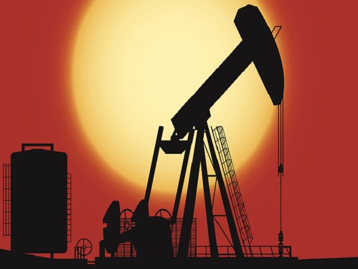 Crude oil demand plummeted due to rising infection cases OPEC meeting today कोरोना संकट: संक्रमण के बढ़ते मामलों के चलते कच्चे तेल की मांग घटी, OPEC की अहम बैठक आज
