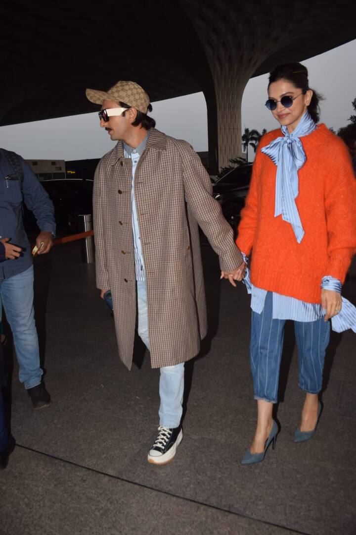 इस दौरान रणवीर और दीपिका एक दूसरे के हाथ थामे बेहद शानदार अंदाज में दिखाई दिए. (Photo Credit: Manav Manglani)