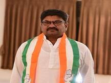 महाराष्ट्र में सियासी उठापटक जारी, मंत्री ना बनाए जाने से नाराज कांग्रेस विधायक ने इस्तीफे की धमकी दी