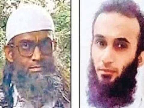 यूपीः गोरखपुर में घुसे आईएस के दो आतंकी, गिरफ्तारी के लिए भारत-नेपाल बॉर्डर पर हाई अलर्ट यूपीः गोरखपुर में घुसे आईएस के दो आतंकी, गिरफ्तारी के लिए भारत-नेपाल बॉर्डर पर हाई अलर्ट