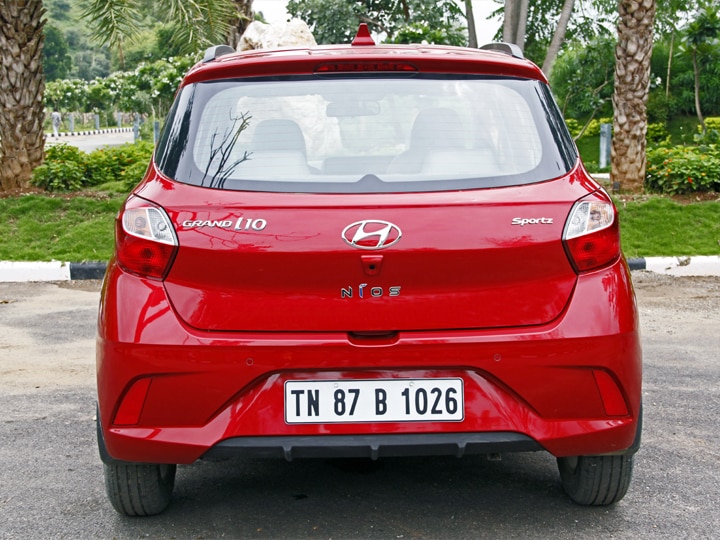 Hyundai Grand i10 Nios review: बेहतर क्वालिटी और मजेदार फीचर्स, जानें कैसी है परफॉरमेंस