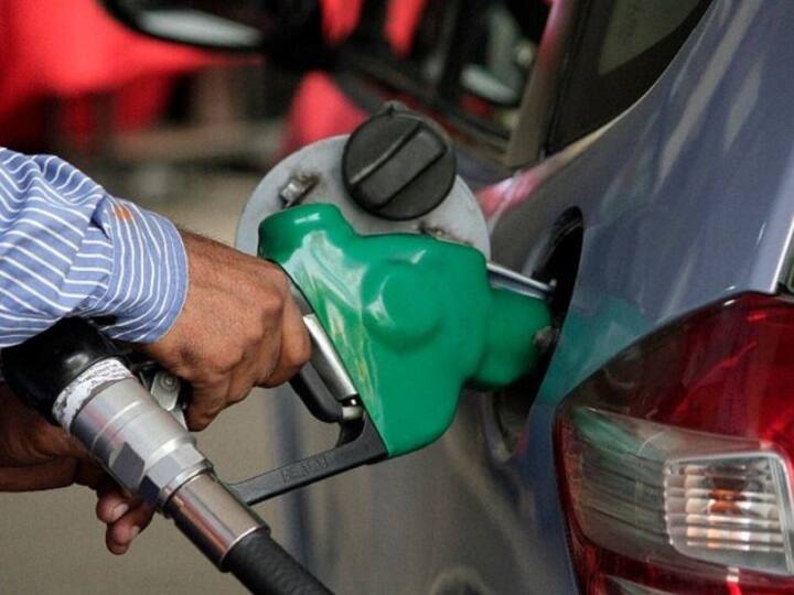 पेट्रोल, डीजल की कीमतों में लगातार छठे दिन भी बढ़ोतरी जारी, जानिए कीमत petrol diesel prices continue to rise for the sixth day पेट्रोल, डीजल की कीमतों में लगातार छठे दिन भी बढ़ोतरी जारी, जानिए कीमत