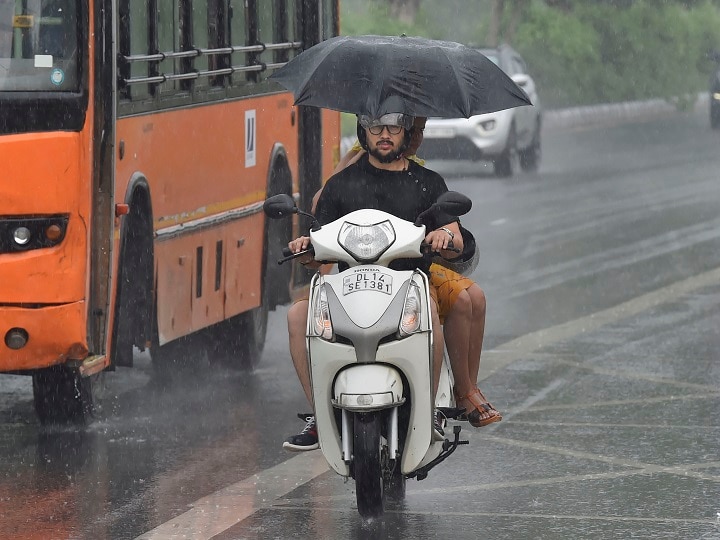Weather update: heavy rain alert in Maharashtra and Madhya Pradesh, monsoon will remain active in Delhi-Rajasthan Weather Update: महाराष्ट्र और मध्य प्रदेश में भारी बारिश का अलर्ट, दिल्ली-राजस्थान में भी एक्टिव रहेगा मानसून