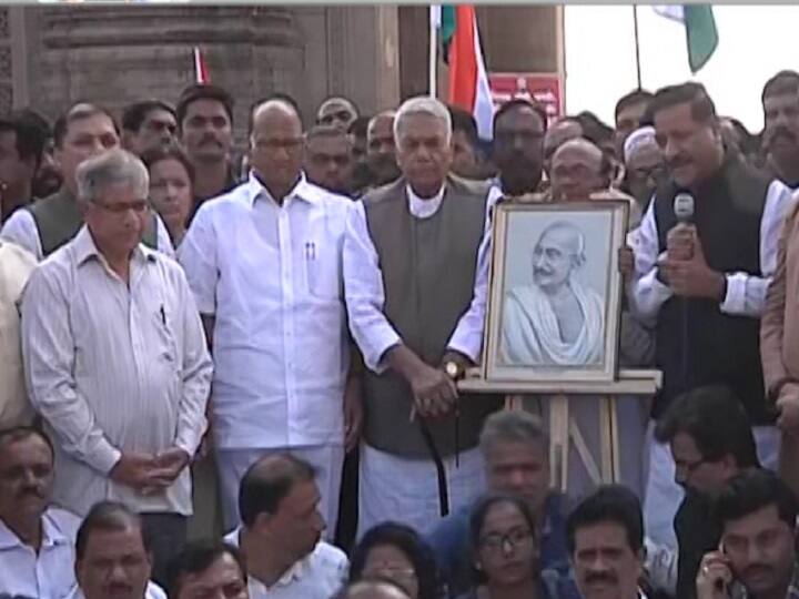 मुंबई: CAA-NRC के विरोध में विपक्ष की 'गांधी यात्रा', यशवंत सिन्हा बोले- ‘फिर से बापू की हत्या नहीं होने देंगे’ Mumbai: Yatra against CAA and NRC, Sharad Pawar and Yashwant Sinha joined मुंबई: CAA-NRC के विरोध में विपक्ष की 'गांधी यात्रा', यशवंत सिन्हा बोले- ‘फिर से बापू की हत्या नहीं होने देंगे’