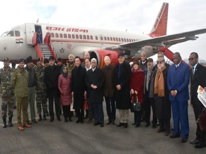 Jammu: A team of foreign diplomats will meet displaced Kashmiri Pandits in Jammu जम्मू: विदेशी राजनयिकों का दल आज जम्मू में विस्थापित कश्मीरी पंडितों से करेगा मुलाकात