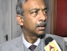 JNU वीसी से मिले HRD सचिव, कहा- सभी चीजों को ध्यान में रखकर किया जा रहा है काम