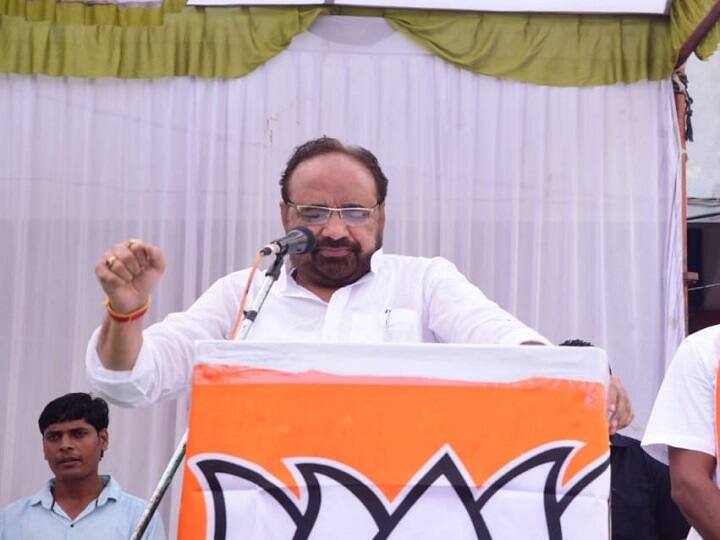 BJP leader Gopal Bhargava gave a controversial statement मध्य प्रदेश: नेता प्रतिपक्ष के विवादित बोल, कहा- दीपिका पोर्न करती तब भी सरकार उसे टैक्स फ्री कर देती