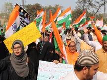 हैदराबाद: असदुद्दीन ओवैसी के 'तिरंगा मार्च' के बाद शहर में तिरंगे का स्टॉक खत्म