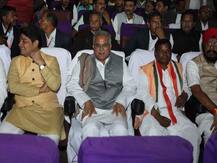 मंत्रिमंडल के साथियों के साथ 'छपाक' देखने पहुंचे छत्तीसगढ़ के CM भूपेश बघेल